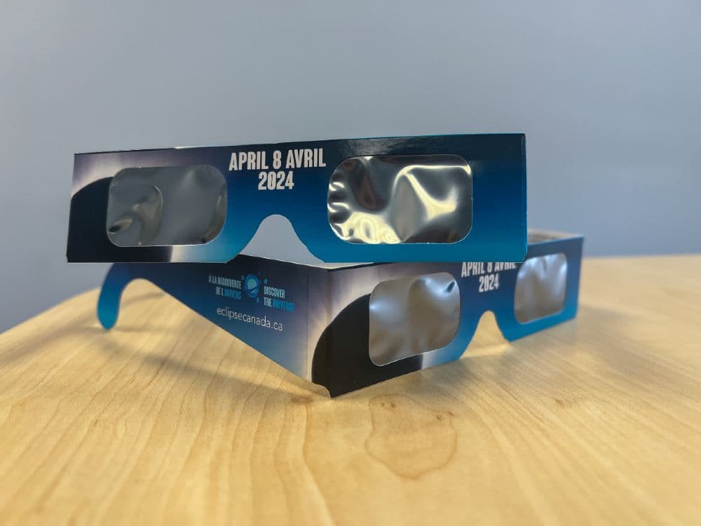 How can I watch the solar eclipse?